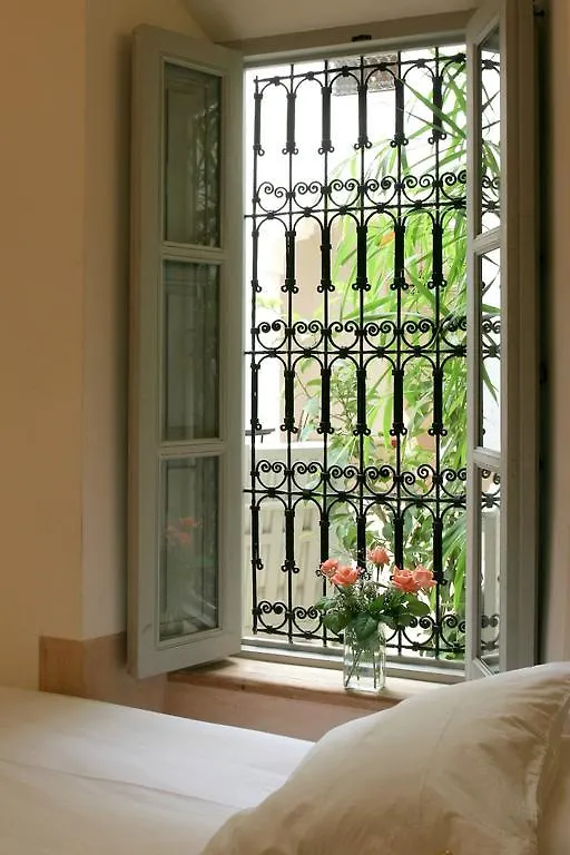 Riad Ariha Marrakesh 3*,